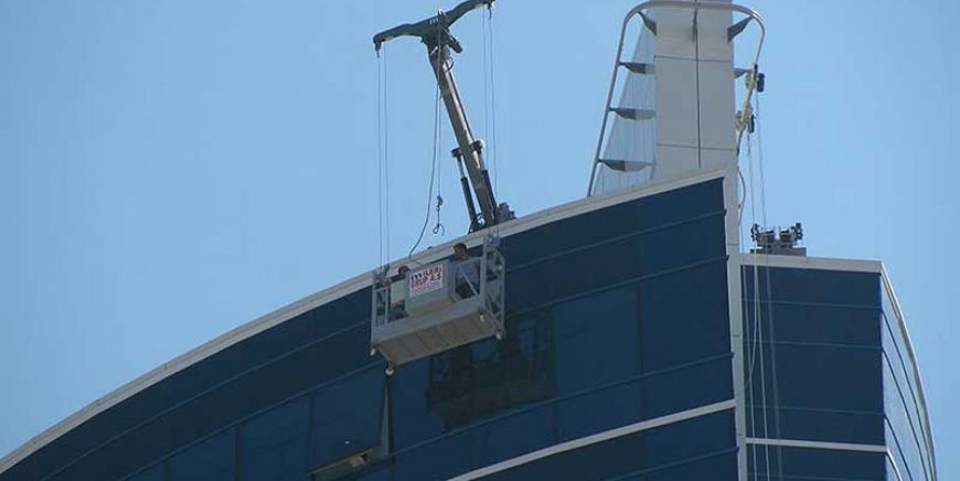 Parapet İçi Raylı Sistem (Cliffhanger)