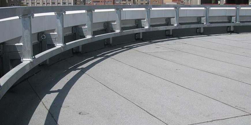 Parapet İçi Raylı Sistem (Cliffhanger)