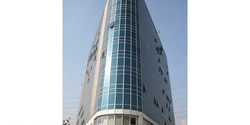 Parapet İçi Raylı Sistem (Cliffhanger)