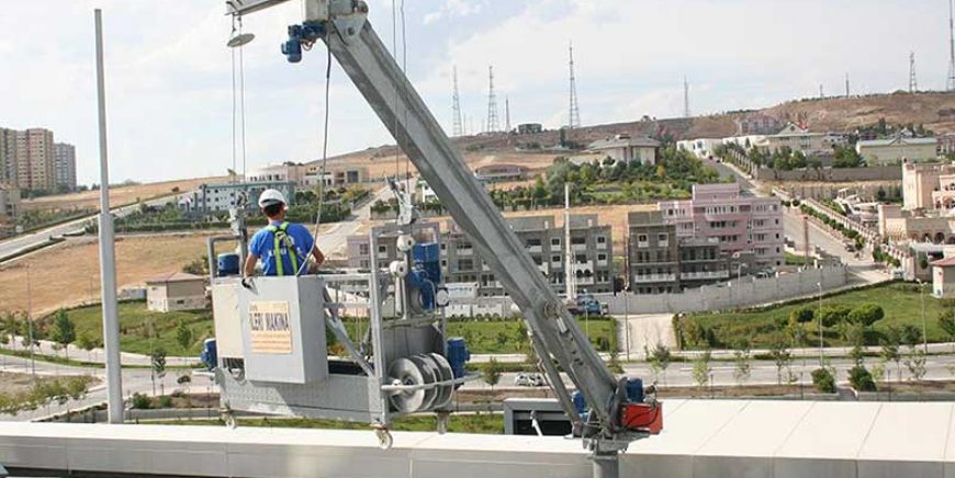 Parapet İçi Raylı Sistem (Cliffhanger)