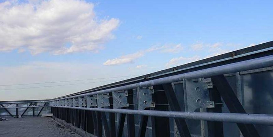 Parapet İçi Raylı Sistem (Cliffhanger)